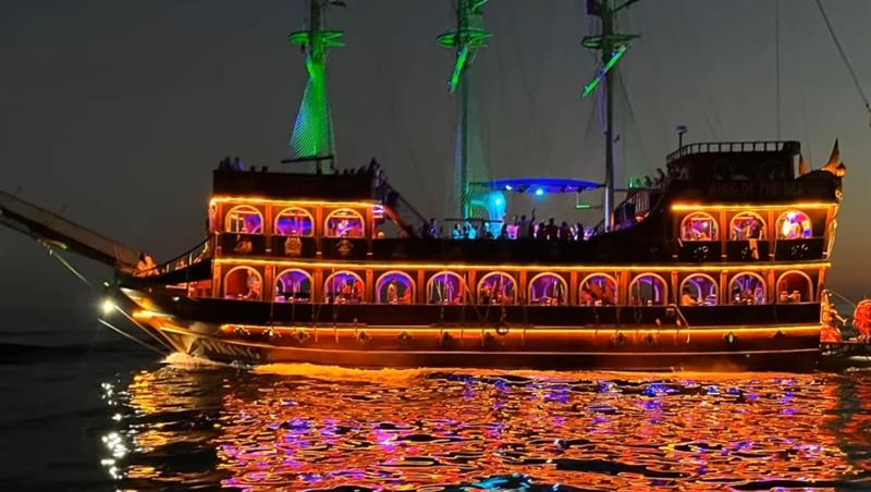 Sunset Boat in Avsallar gallery